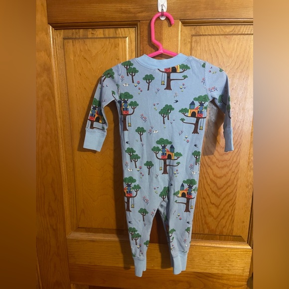 Hanna Andersson tree house romper - Picture 2 of 4